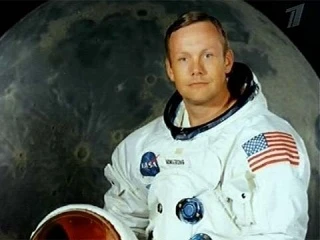 Умер Нил Армстронг