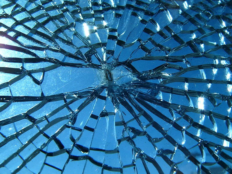 В Сенно и Богушевске планируют установить контейнеры для битого стекла