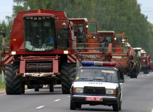 Витебские милиционеры переквалифицировались в комбайнеров
