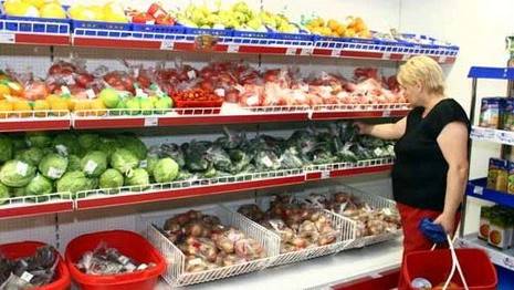 Огурцы и помидоры обошлись белорусскому покупателю дороже остальных овощей