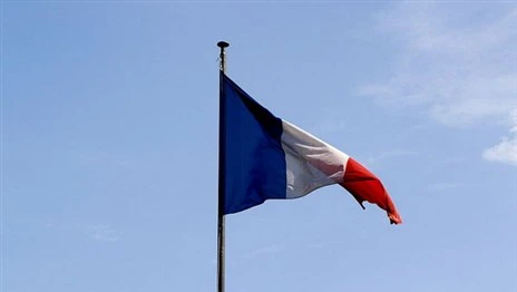 Оплатить сбор за вид на жительство во Франции теперь можно оплатить при оформлении визы