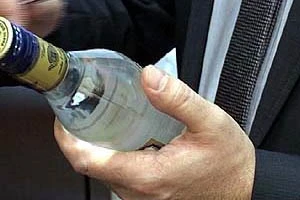 В Беларуси продолжают расти объемы продажи водки