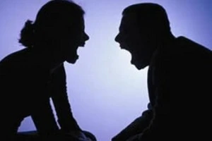 Жители частных домов, пострадавшие в результате прорыва теплоцентрали, получили временное жильё