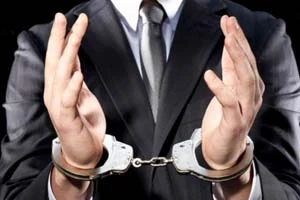 Названы самые подверженные коррупции сферы деятельности