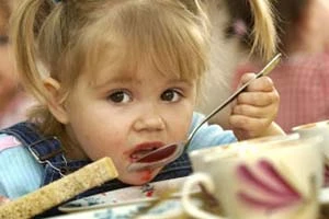 Плата родителей за питание детей в детсадах вырастет на 50%