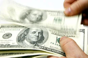 Белорусы скупают валюту