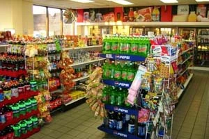 В Беларуси собираются разрешить продажу алкоголя в магазинах на заправках