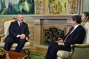 Александр Лукашенко: Беларуси и Турции необходимо сбалансировать торговлю и наращивать сотрудничество