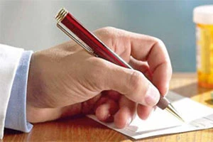 Уже в этом году врачи частных клиник смогут выдавать больничные