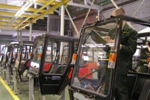 Глава Омской области предложил Беларуси расширить производство сельхозтехники в российском регионе