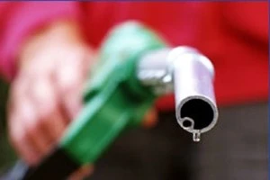 Эксперт: возможное ограничение доступа белорусского автотоплива на рынок вызовет рост цен в Украине