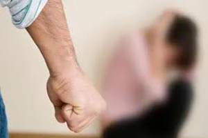 Только 11-13% белорусских семей решают возникающие проблемы без ссор и скандалов