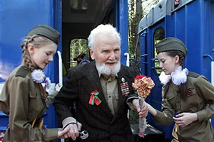 9 мая в честь Дня Победы Детская железная дорога сделала подарок минчанам