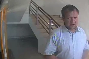 Кассир столичного обменника по ошибке выдала клиенту 23 тысячи долларов