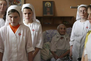 Белорусское общество Красного Креста отмечает нехватку сестер милосердия