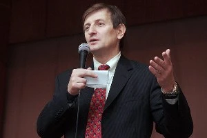 Ярослав Романчук: перед президентскими выборами Минск попытается получить кредит МВФ